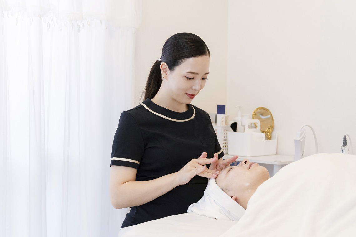 柿元写真事務所が撮影した「ビューティーサロン」の写真