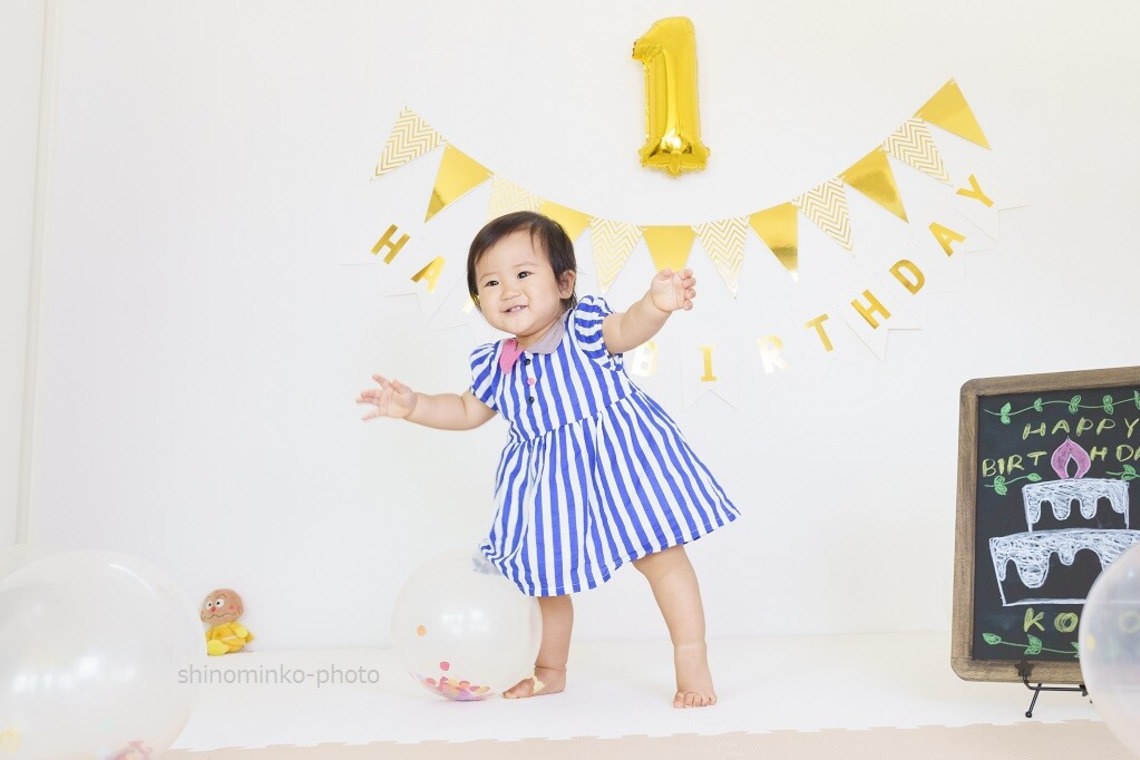 しのみんこフォトが出張撮影した家族写真(キッズ,ベビーフォト)などが写った「お誕生日・初節句・結婚記念日・旅行・スポーツなど」の家族写真