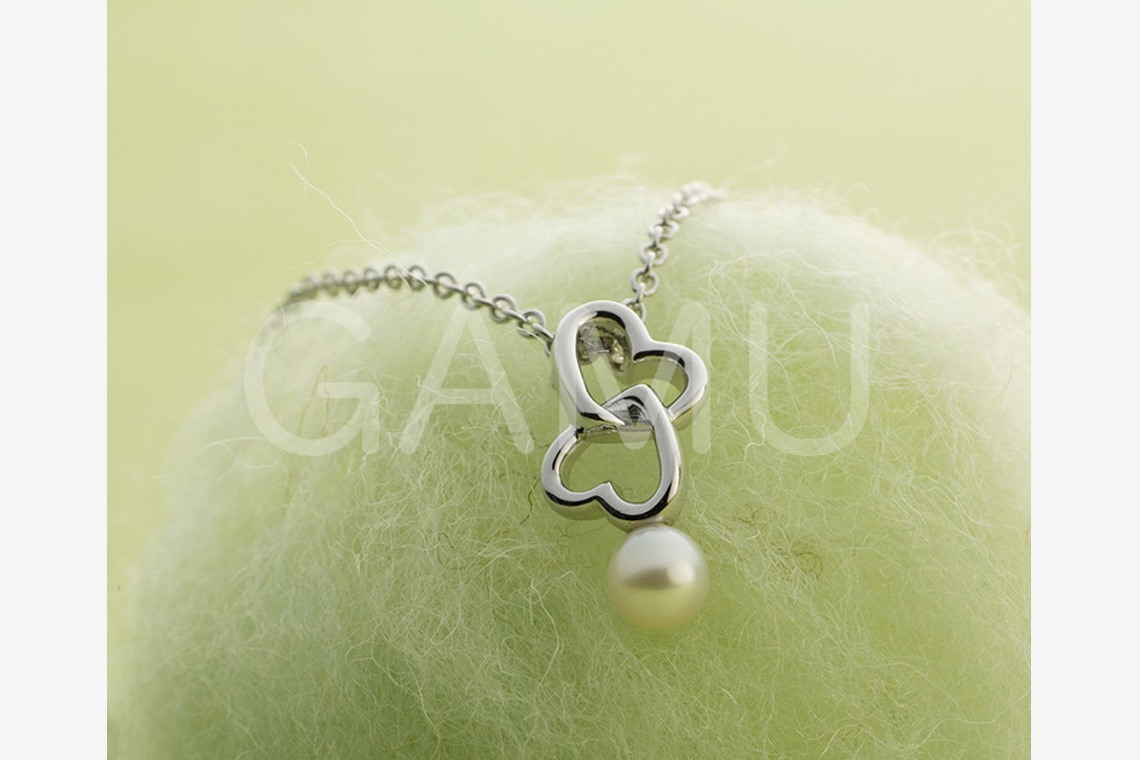 ガムスタジオが撮影した写真のアルバム「商品撮影　車両　貴金属　スチールライフ」