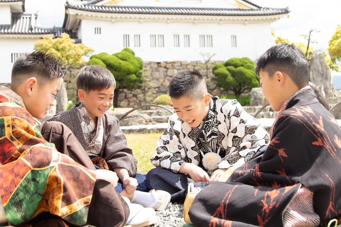 中井企画が撮影したその他のアルバム「ハーフ成人式」