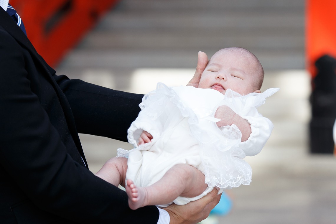 中井企画が出張撮影した家族写真(キッズ,ベビーフォト)などが写った「お宮参り」の家族写真