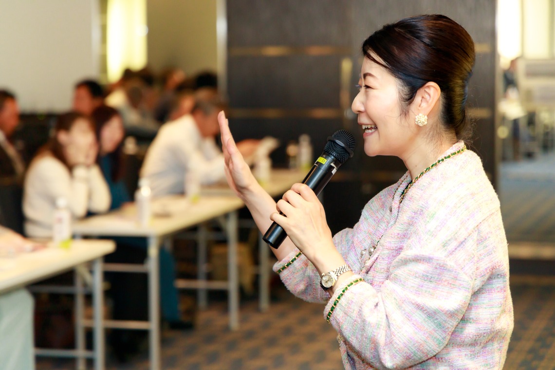 真方　祥が撮影した「セミナー」の写真