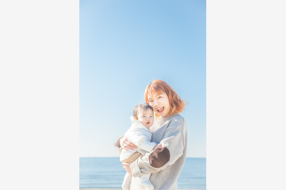 今泉秀樹が出張撮影した家族写真(キッズ,ベビーフォト)などが写った「稲毛海岸」の家族写真