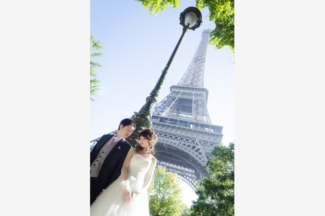 24to Produceが撮影した「パリでのフォトウェディング」の写真