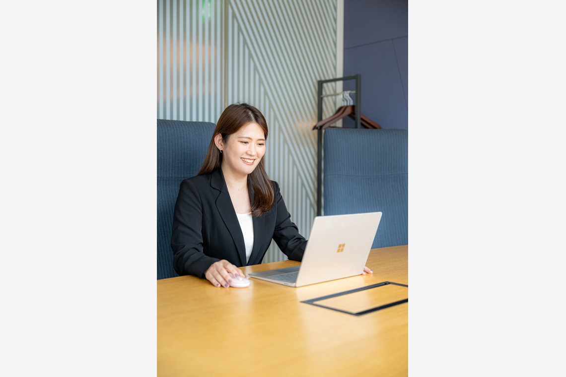 吉田佳央が撮影した「IT企業様 HP用撮影」の写真