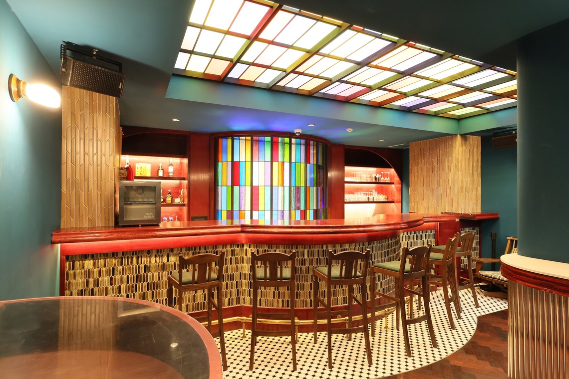 天野康弘が撮影した写真のアルバム「店舗不動産」