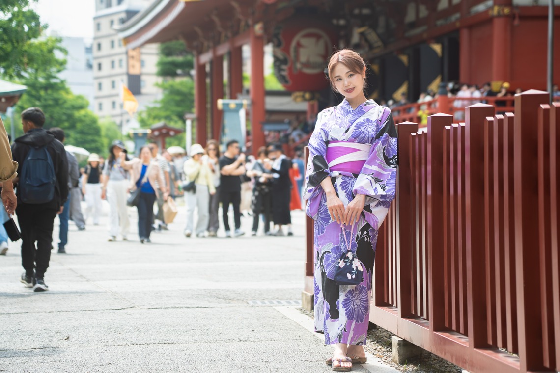 ARUKU PHOTOが撮影した写真のアルバム「浅草寺周辺での浴衣撮影」
