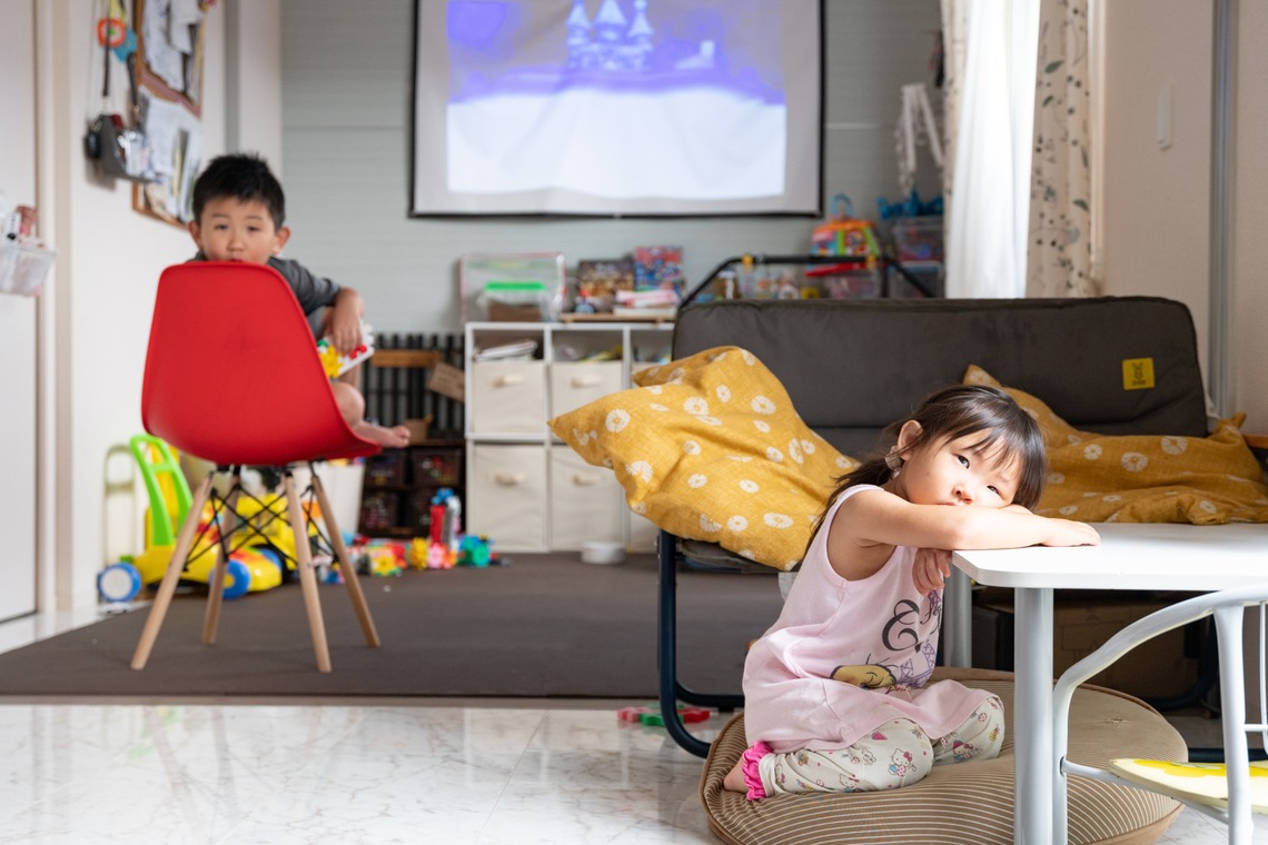 曽川拓哉が撮影した写真のアルバム「飾らない家族の日常」