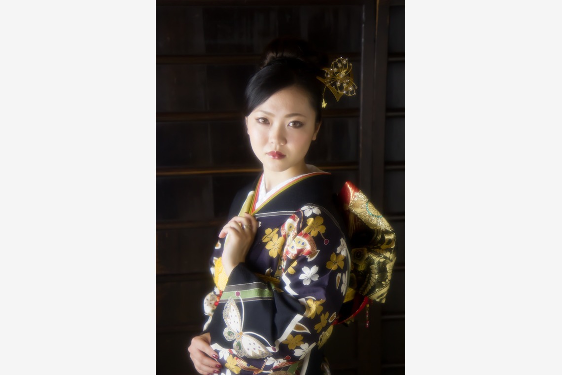 スマイルハンターが出張撮影した家族写真(キッズ,ベビーフォト)などが写った「成人式フォト」の家族写真