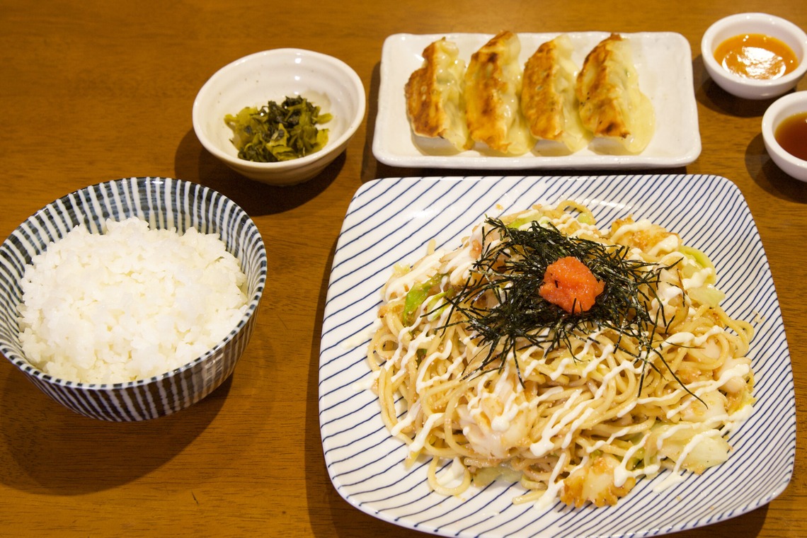 樋上　将太が撮影した写真のアルバム「焼そば専門店みなはれ」