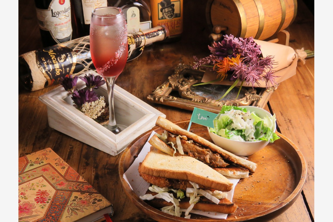 おのうえあおいが撮影した「物件・料理写真」の写真