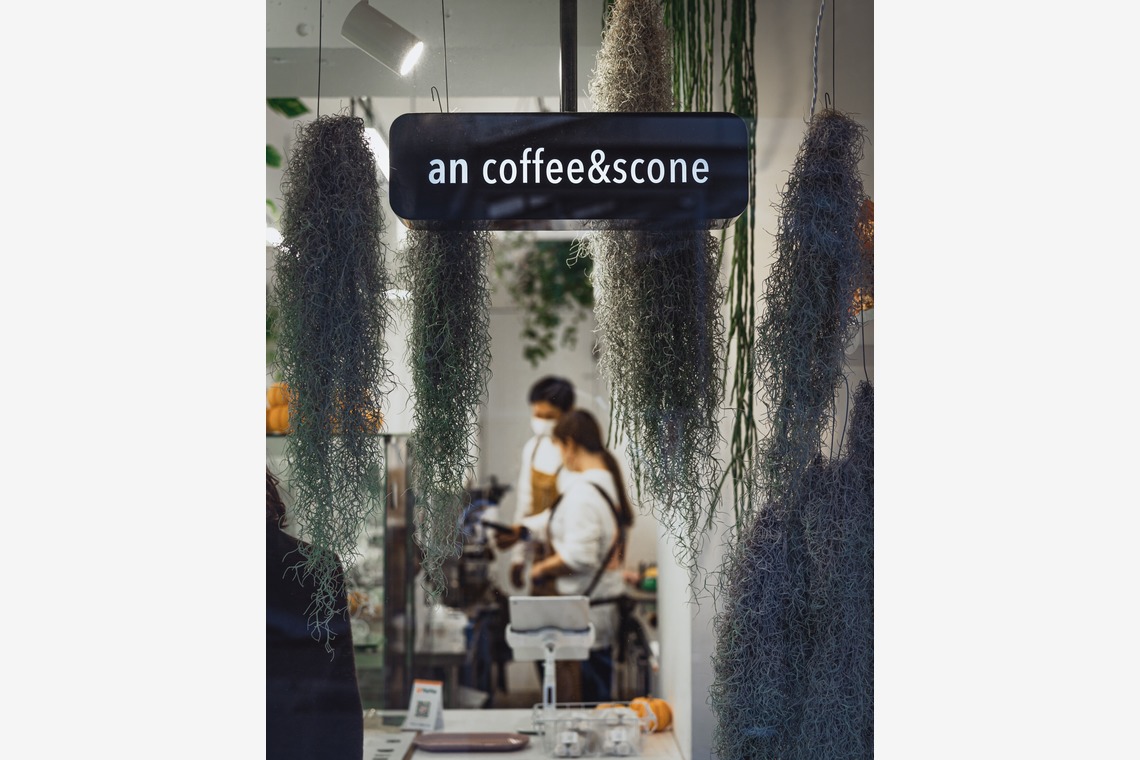 JJ&Co.が撮影した「福岡県　カフェ　SNS用商品撮影、外観・内装撮影」の写真