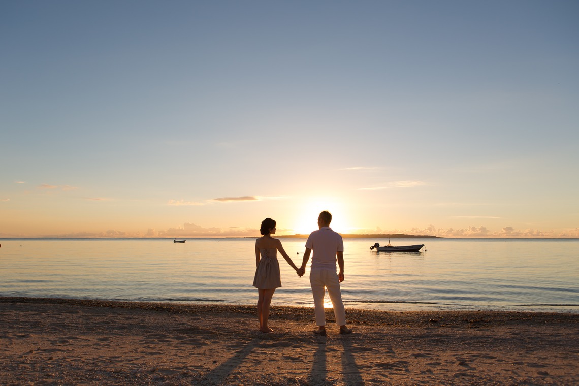 ウエディングラウンジが撮影した「サンセットウェディングフォト」の写真