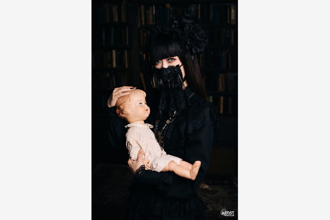 KIRAが撮影した写真のアルバム「ファッションブランド作品撮り」