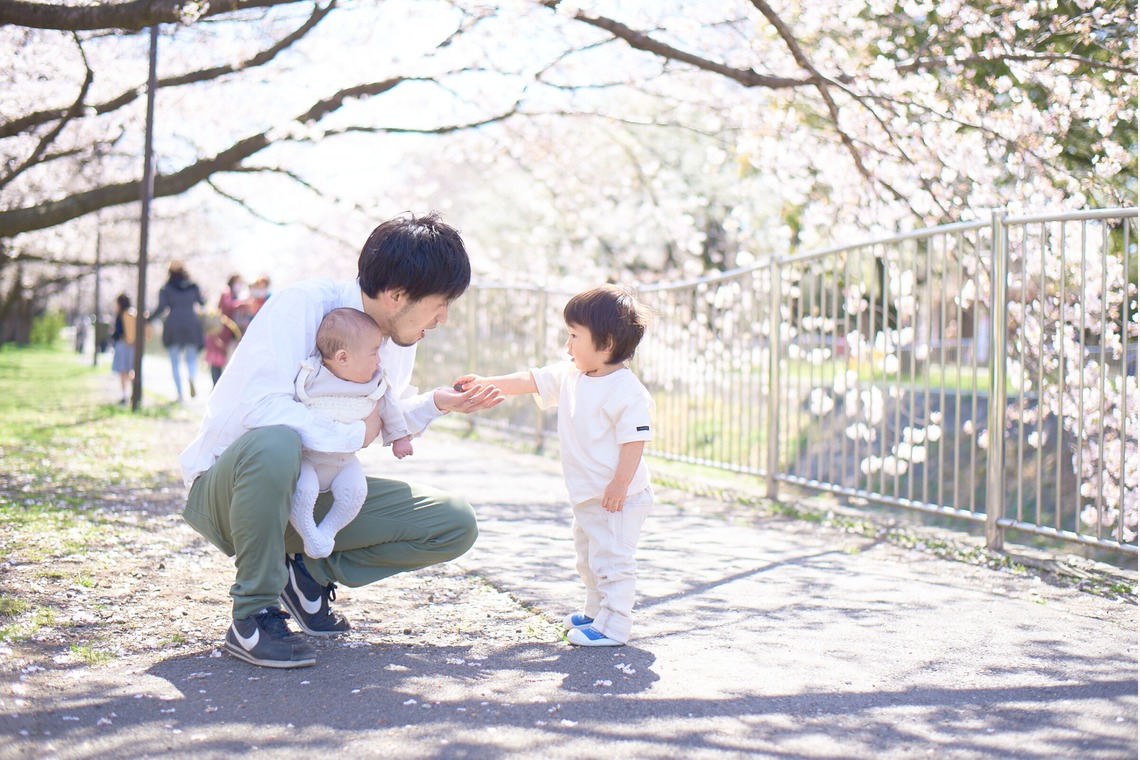 Earth Creative Productsが出張撮影した家族写真(キッズ,ベビーフォト)などが写った「ファミリー」の家族写真