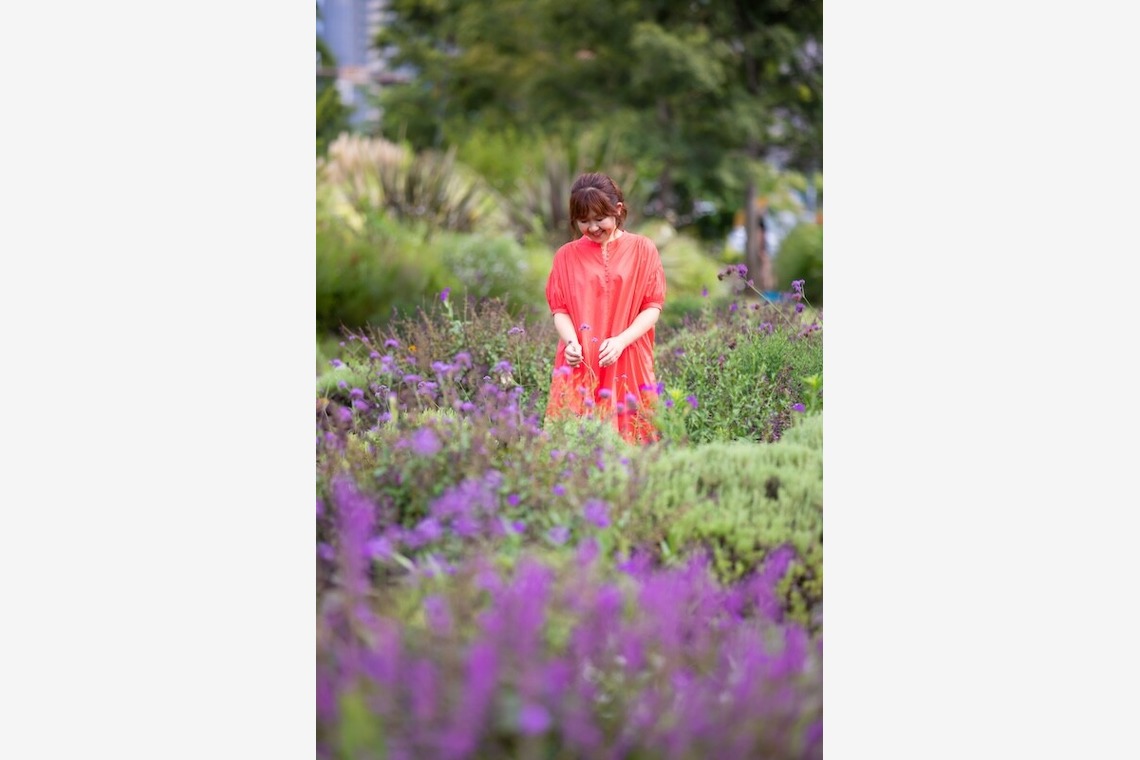 ドリームタイムフォトデザインが撮影した写真のアルバム「旅先プロフィール撮影」