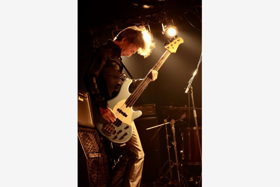 写真屋gonree　阿波根里恵が撮影した写真のアルバム「ライブ撮影(主に大阪のライブハウス)」