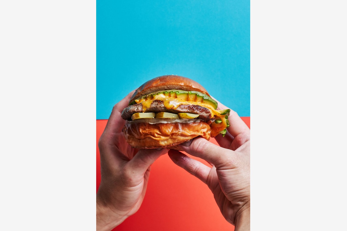 坂元寿行が撮影した写真のアルバム「ハンバーガ屋 撮影」