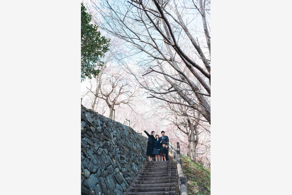 フォトグラファー笹が撮影した「徳島県 向麻山公園 家族写真」の写真