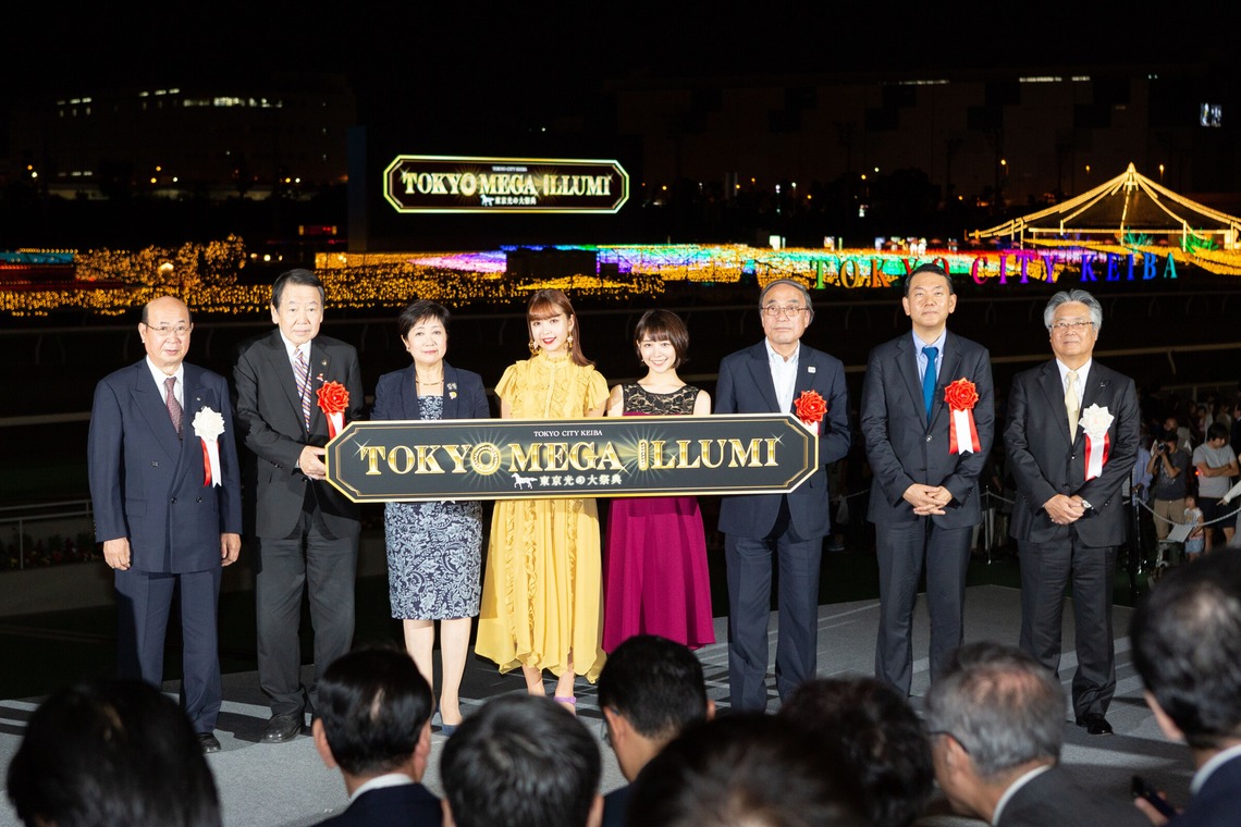 田中真光写真事務所が撮影した「取材、インタビューカット」の写真