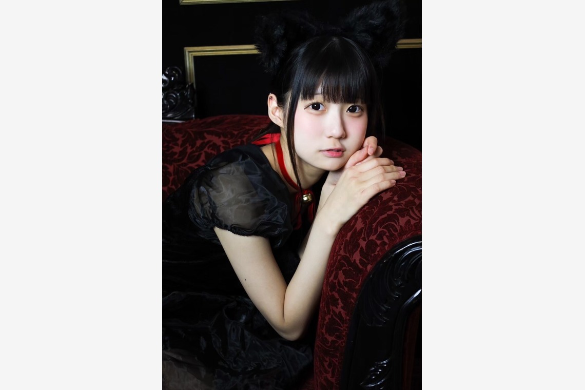森優希が撮影した写真のアルバム「MaidCafe Selene」