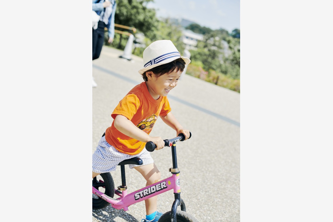 NISHIMURA AKINOBUが出張撮影した家族写真(キッズ,ベビーフォト)などが写った「家族フォト@二子玉川公園」の家族写真