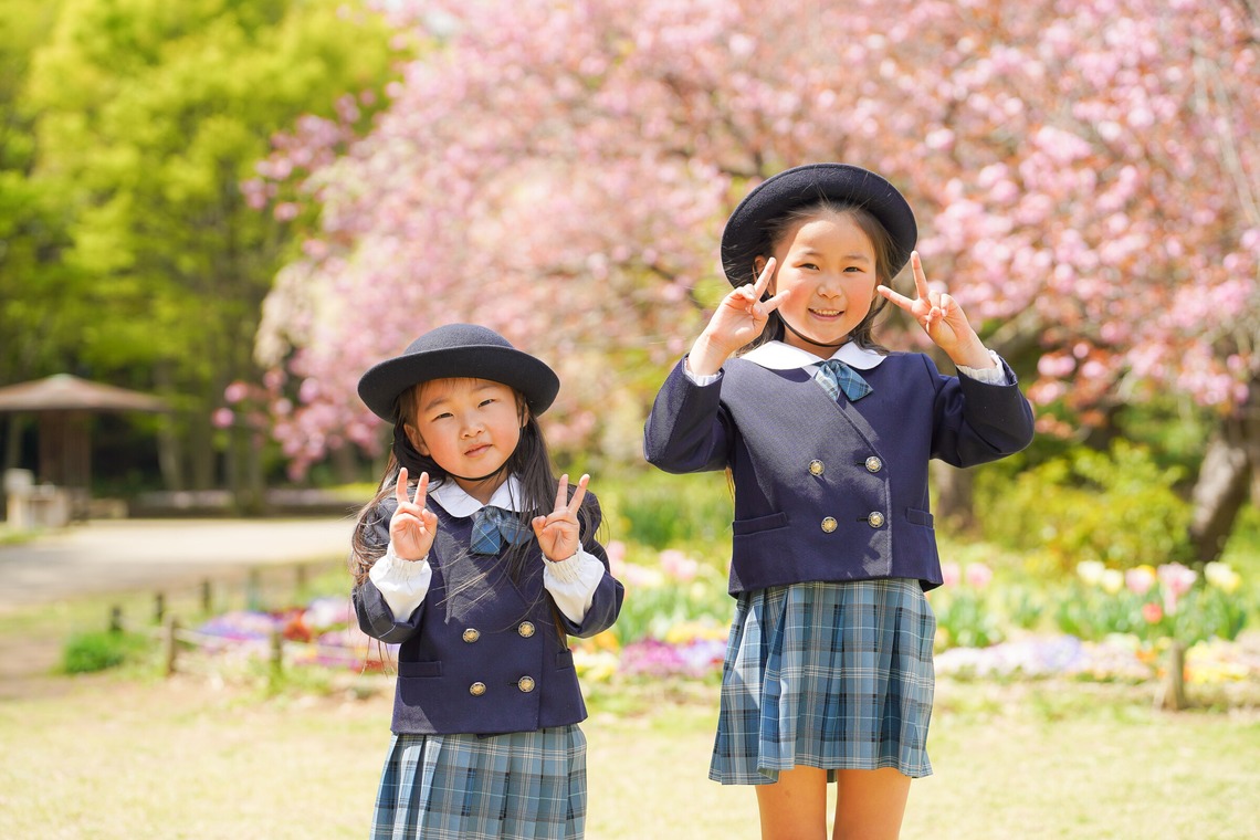 スタジオ　まるが撮影した写真のアルバム「小学1年生進級フォト」
