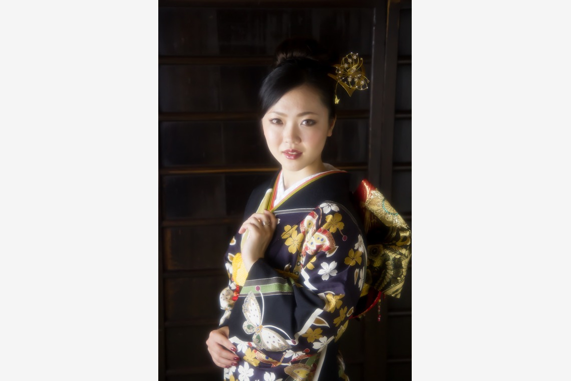 スマイルハンターが出張撮影した家族写真(キッズ,ベビーフォト)などが写った「成人式フォト」の家族写真