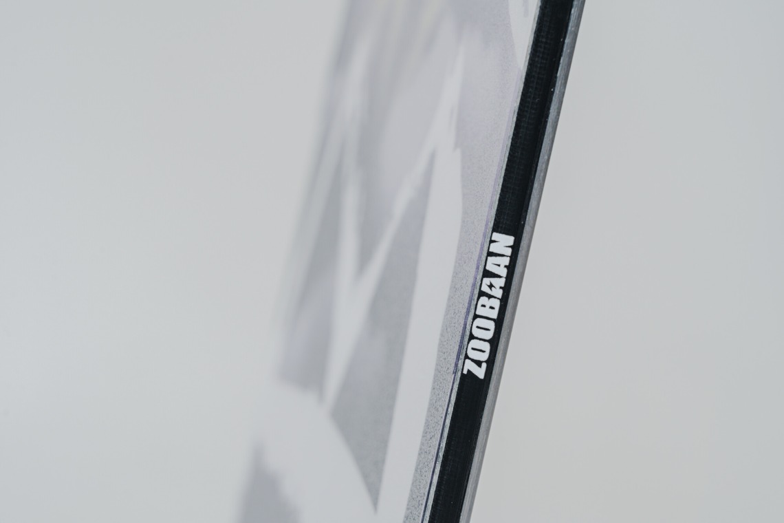 山内康平が撮影した「スノーボード・ウェアブランドスタジオ撮影」の写真