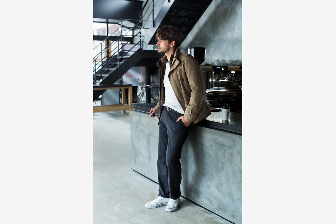 恩田拓治写真事務所が撮影した「アパレル撮影」の写真