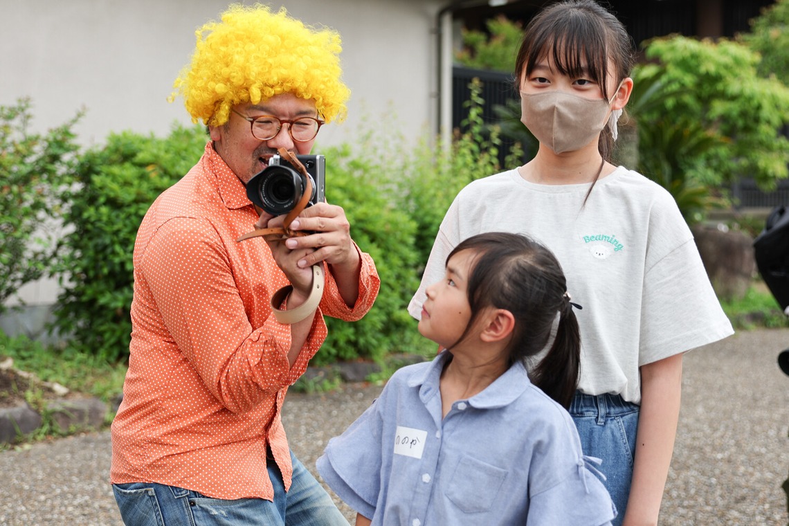 ちずカメラが撮影した「写真家　橘田龍馬さんの子供写真教室の様子」の写真