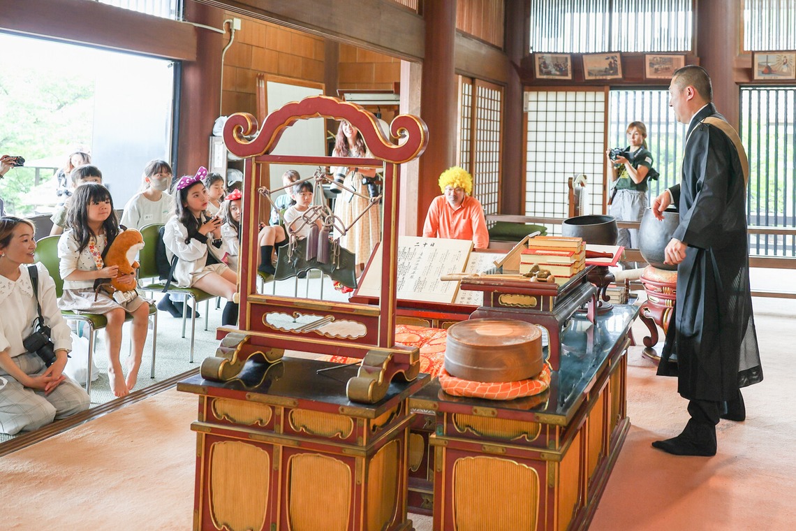 ちずカメラが撮影した「写真家　橘田龍馬さんの子供写真教室の様子」の写真