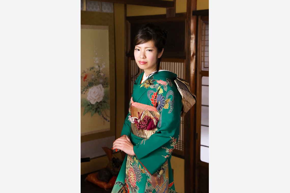 スマイルハンターが出張撮影した家族写真(キッズ,ベビーフォト)などが写った「成人式フォト」の家族写真