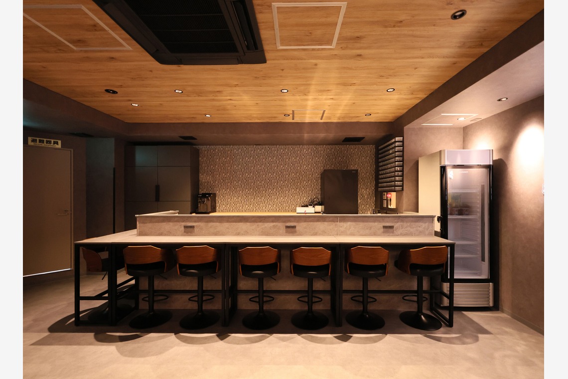 天野康弘が撮影した写真のアルバム「店舗不動産」