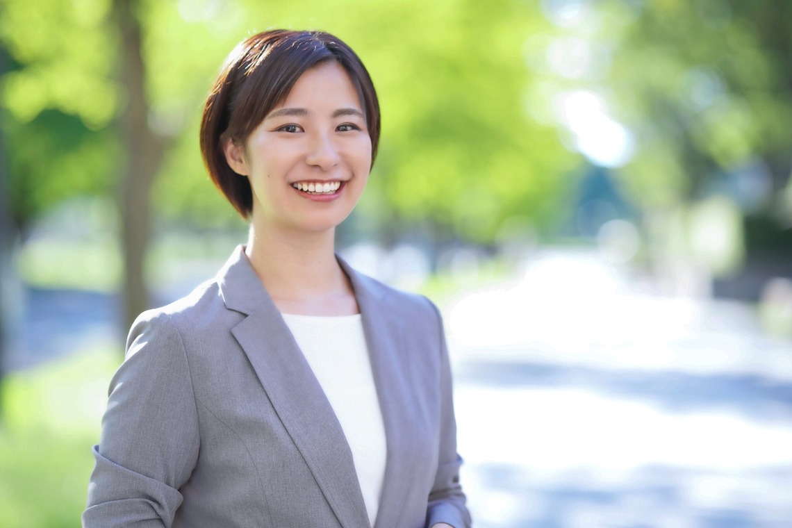 CREATIVE HOUSEが出張撮影した家族写真(キッズ,ベビーフォト)などが写った「お見合い写真・婚活写真撮影」の家族写真