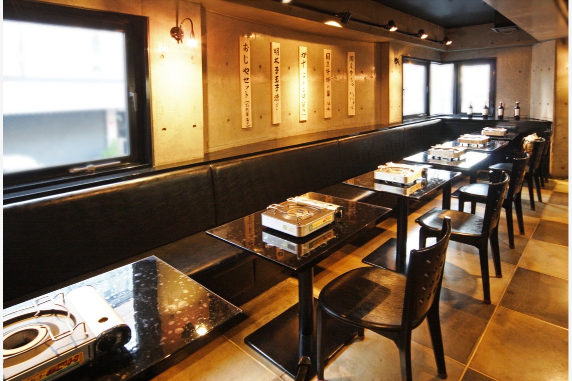 岩松修が撮影した写真のアルバム「店舗」