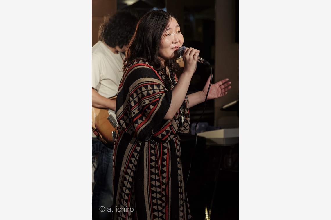 ABNフォトが撮影した「ライブ会場での音楽ライブ撮影」の写真