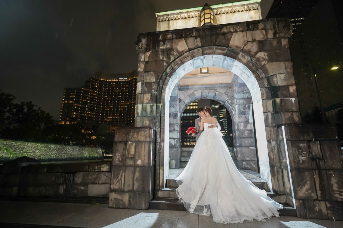 スタジオ　まるが撮影した写真のアルバム「東京駅・和田倉門でのウエディングフォト」