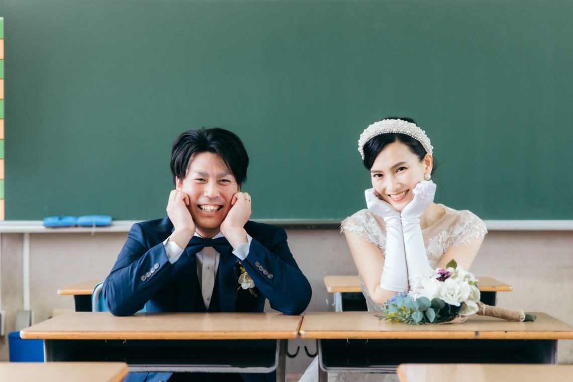 株式会社Ervaが撮影した写真のアルバム「結婚式前撮り（校舎にて）」