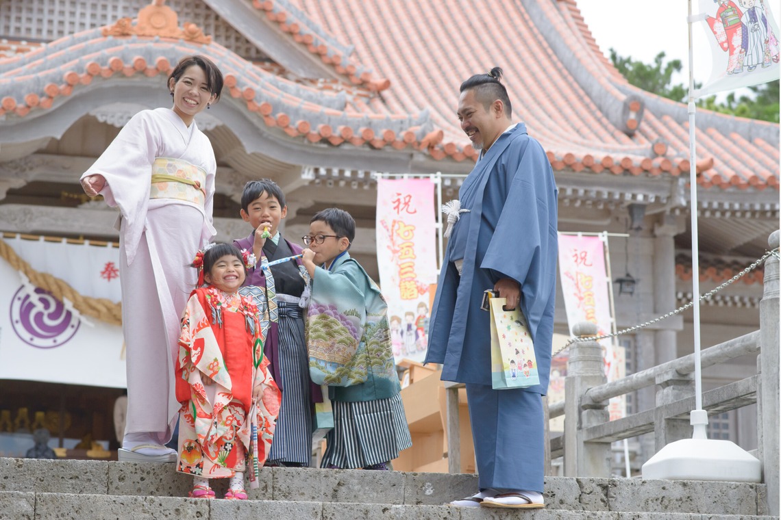 ＥＧＰが撮影した写真のアルバム「沖縄七五三」