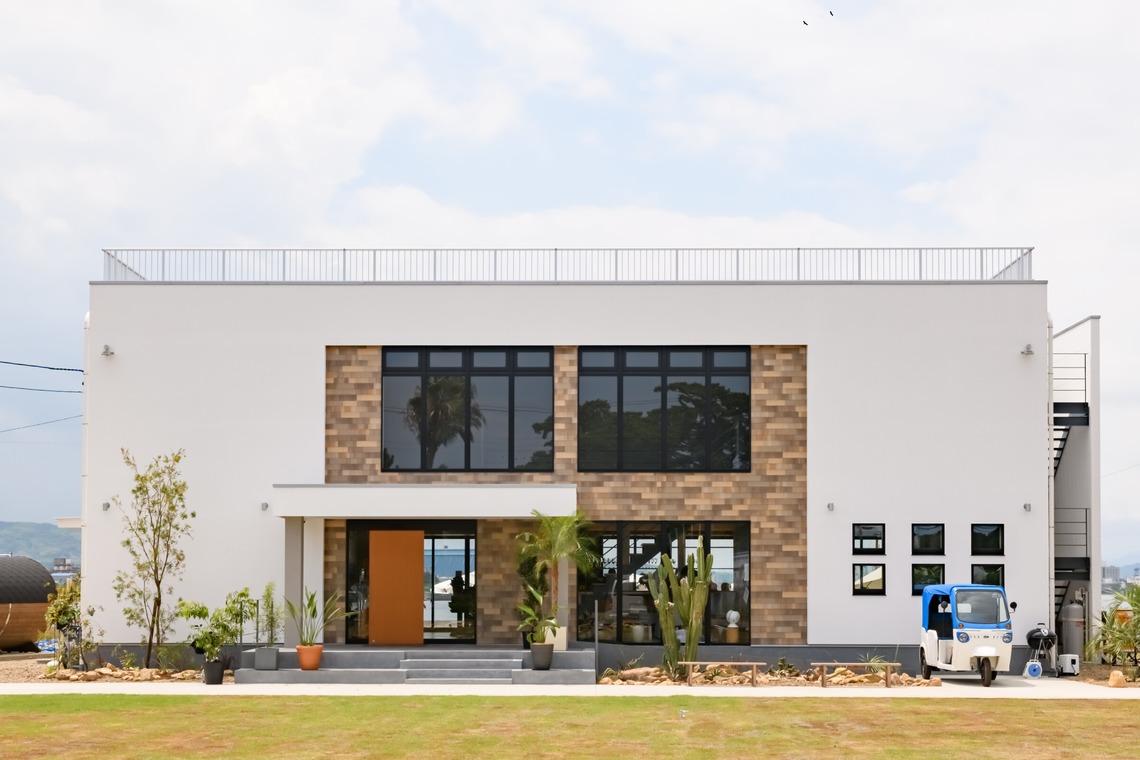 中川昌幸が撮影した「'Ulalena 静岡市三保のリゾート施設」の写真