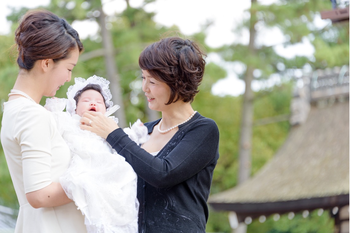 ライトハウスフォトが出張撮影した家族写真(キッズ,ベビーフォト)などが写った「お宮参り＠大阪・住吉公園」の家族写真