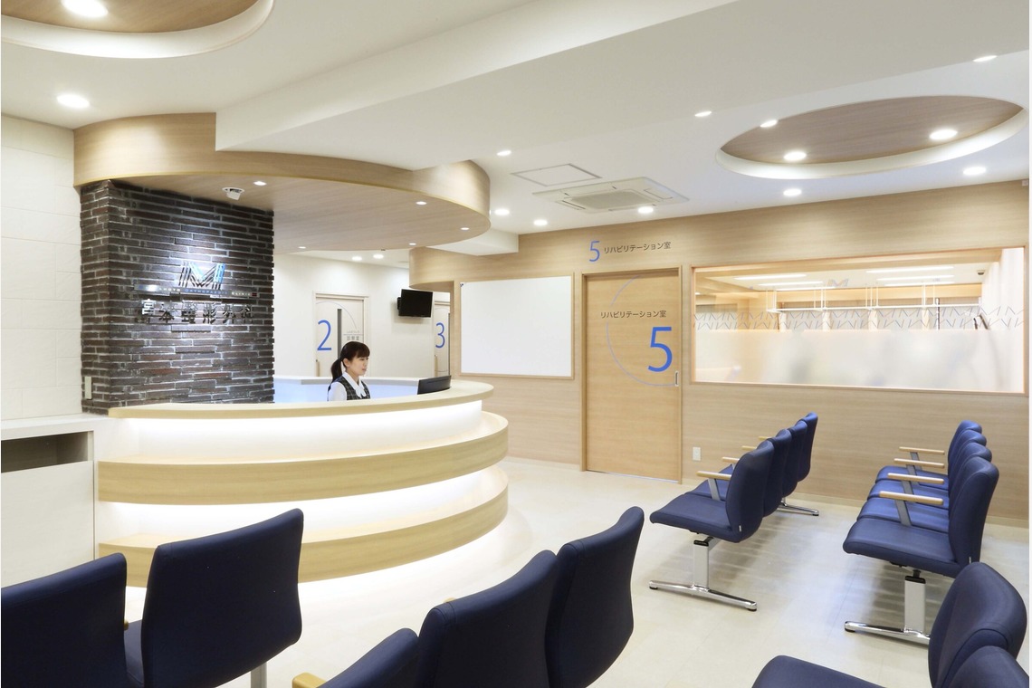 森安　照が撮影した「病院・クリニック（診察室・受付・プロフィール）」の写真