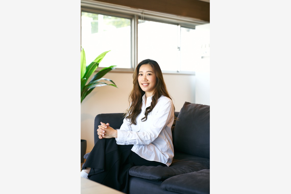 Tai Ikutaが撮影した写真のアルバム「ビジネス　インタビュー」