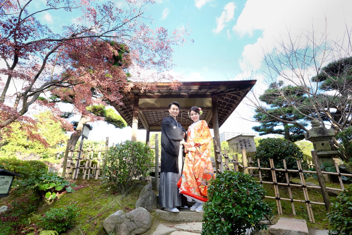 KIKIウェディングが撮影した写真のアルバム「紅葉の和風庭園」