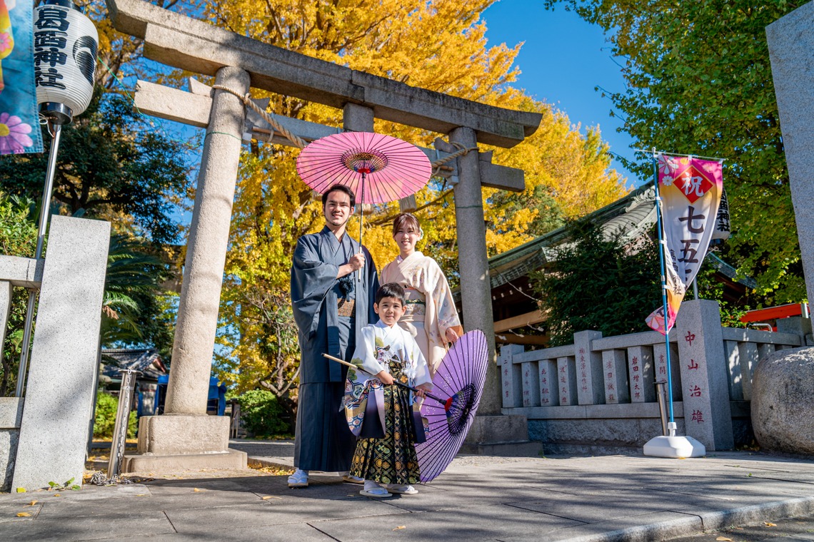 出張カメラマンのY's Officeが撮影した写真のアルバム「七五三出張撮影」