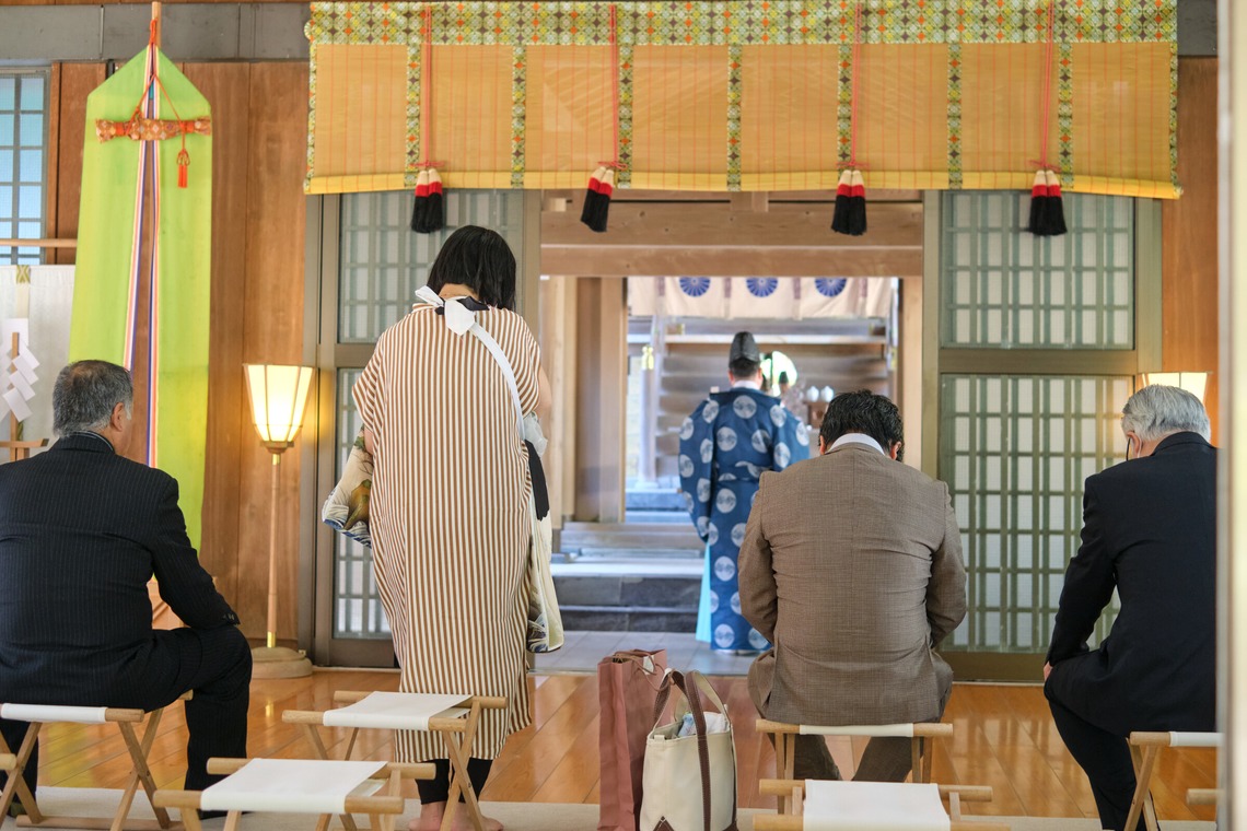 中村將一写真事務所が撮影した写真のアルバム「お宮参り」