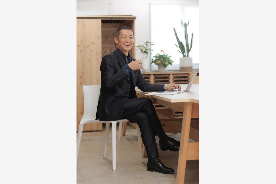 小野順平写真事務所が撮影した「企業ビジネスショット」の写真