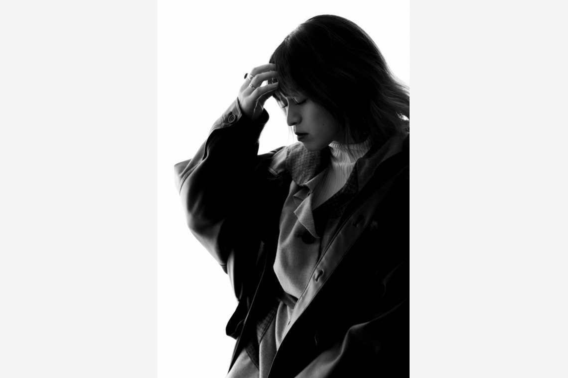 小林万葉が撮影した写真のアルバム「ポートレイト」