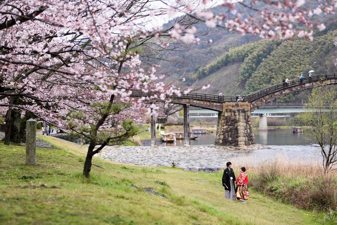 KIKIウェディングが撮影した写真のアルバム「錦帯橋」